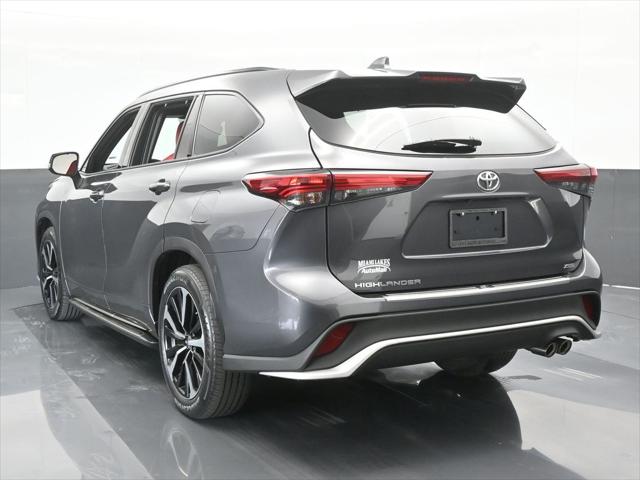 2022 Toyota Highlander XSE