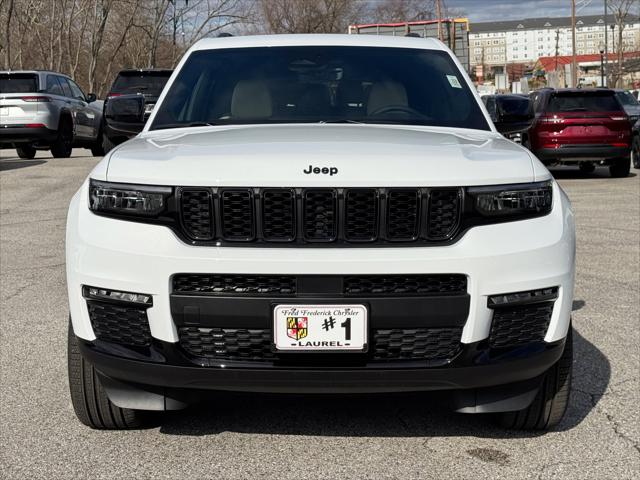 2025 Jeep Grand Cherokee GRAND CHEROKEE L LIMITED 4X4