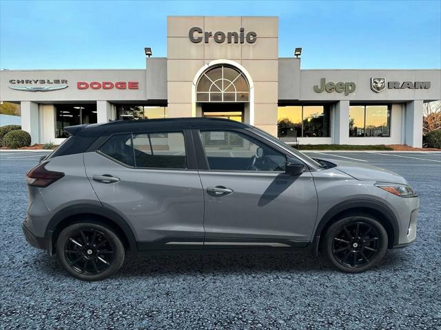 2023 Nissan Kicks SR Xtronic CVT