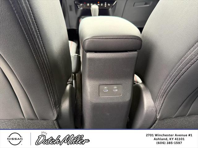 2025 Nissan Kicks SR Intelligent AWD