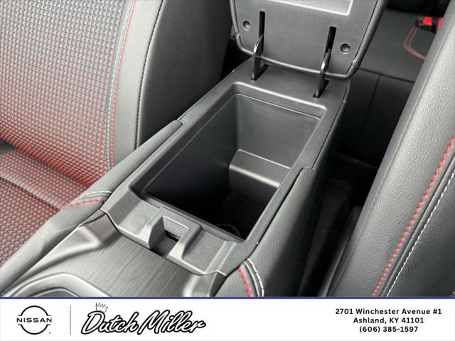 2025 Nissan Kicks SR Intelligent AWD