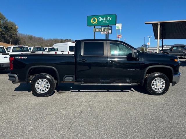 2022 Chevrolet Silverado 2500HD 4WD Crew Cab Standard Bed LT