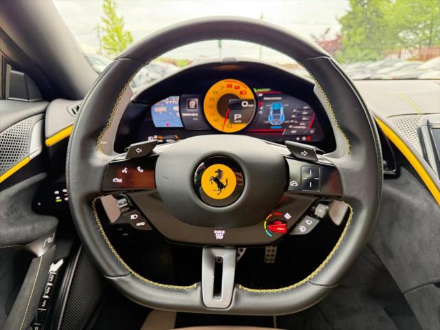 2022 Ferrari Roma Base