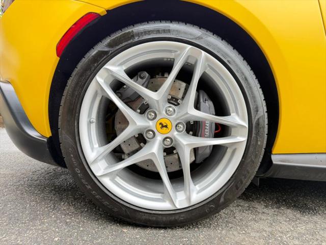 2022 Ferrari Roma Base