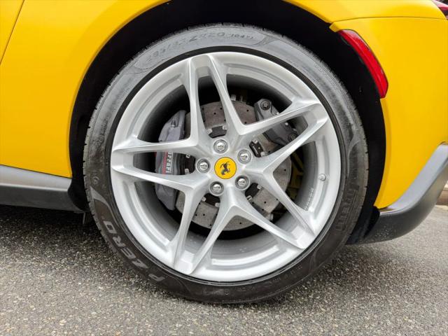 2022 Ferrari Roma Base