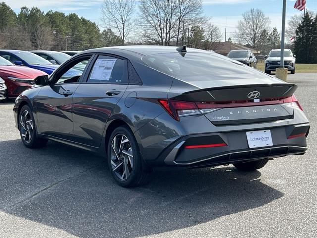 2025 Hyundai Elantra SEL Sport