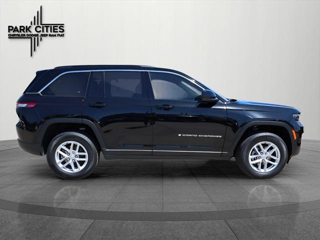 2025 Jeep Grand Cherokee GRAND CHEROKEE LAREDO X 4X2
