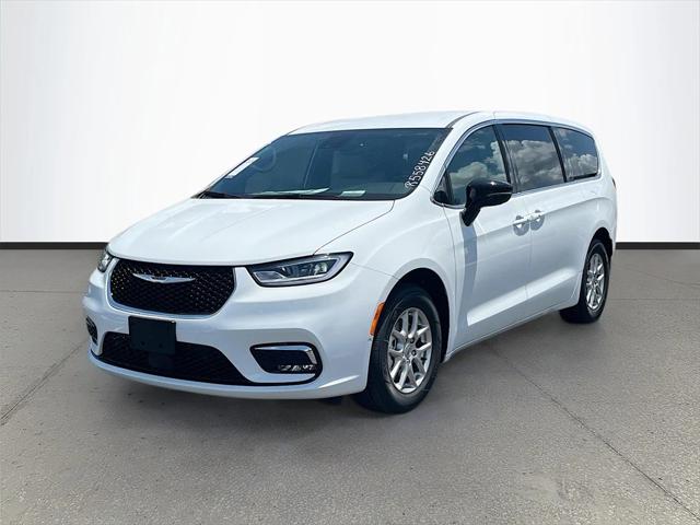 2025 Chrysler Pacifica PACIFICA SELECT