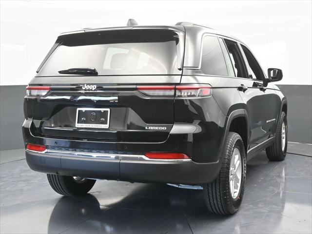 2025 Jeep Grand Cherokee GRAND CHEROKEE LAREDO 4X2
