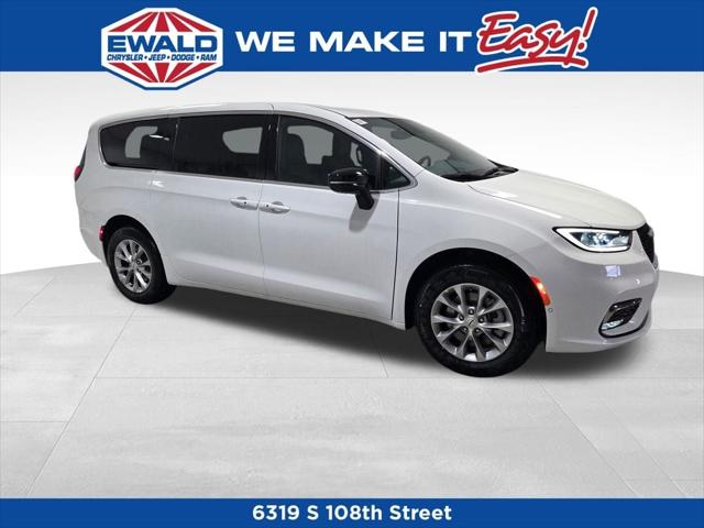 2025 Chrysler Pacifica PACIFICA SELECT AWD