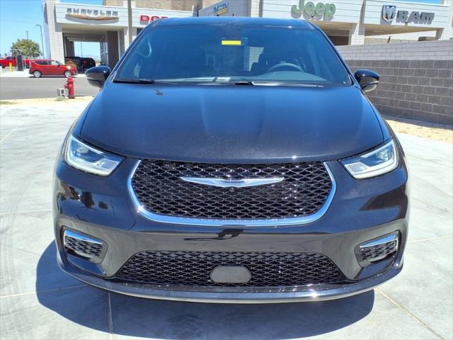 2025 Chrysler Pacifica PACIFICA SELECT