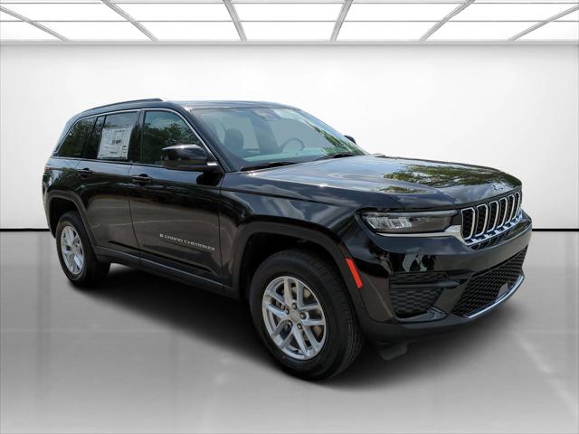 2025 Jeep Grand Cherokee GRAND CHEROKEE LAREDO X 4X2