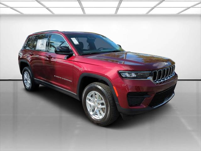 2025 Jeep Grand Cherokee GRAND CHEROKEE LAREDO X 4X2