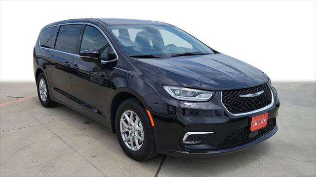 2025 Chrysler Pacifica PACIFICA SELECT