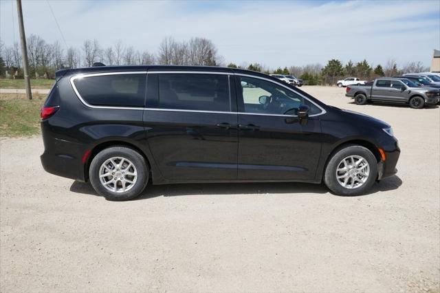 2025 Chrysler Pacifica PACIFICA SELECT