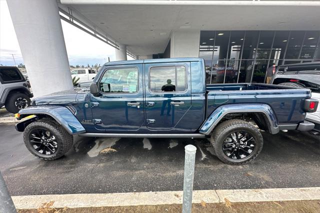 2025 Jeep Gladiator GLADIATOR NIGHTHAWK 4X4