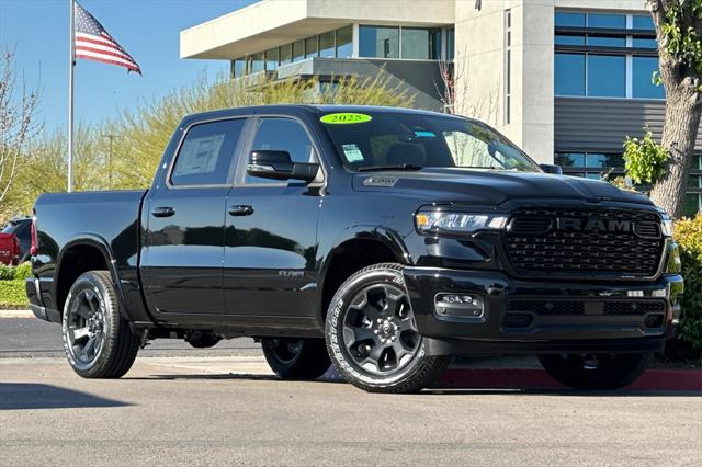 2025 RAM Ram 1500 RAM 1500 BIG HORN CREW CAB 4X4 57 BOX