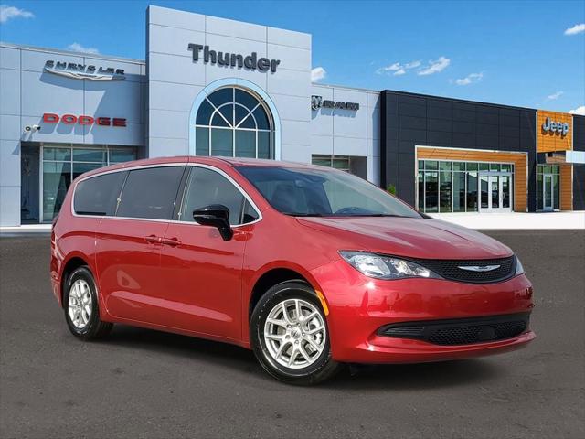 2025 Chrysler Voyager VOYAGER