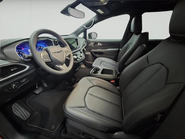 2025 Chrysler Pacifica PACIFICA SELECT