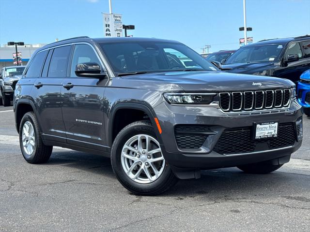 2025 Jeep Grand Cherokee GRAND CHEROKEE LAREDO X 4X2