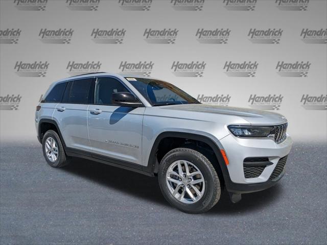 2025 Jeep Grand Cherokee GRAND CHEROKEE LAREDO X 4X2
