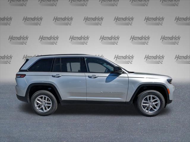2025 Jeep Grand Cherokee GRAND CHEROKEE LAREDO X 4X2