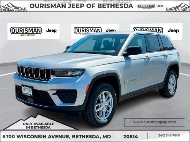 2025 Jeep Grand Cherokee GRAND CHEROKEE LAREDO X 4X4