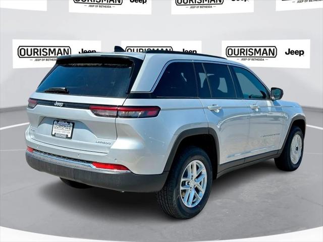 2025 Jeep Grand Cherokee GRAND CHEROKEE LAREDO X 4X4