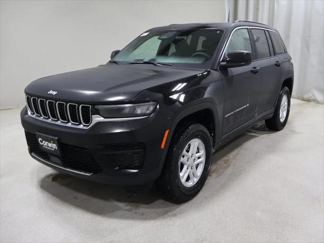 2025 Jeep Grand Cherokee GRAND CHEROKEE LAREDO 4X4