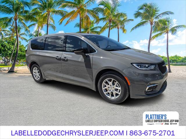 2025 Chrysler Pacifica PACIFICA SELECT