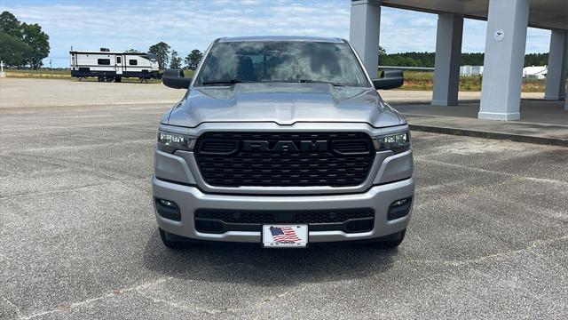 2025 RAM Ram 1500 RAM 1500 TRADESMAN CREW CAB 4X2 57 BOX