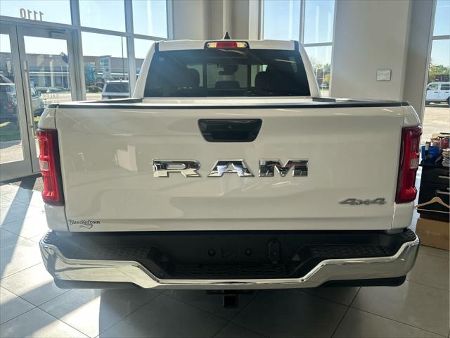 2025 RAM Ram 1500 RAM 1500 TRADESMAN CREW CAB 4X4 57 BOX