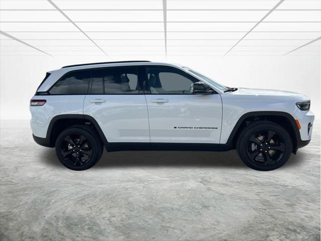 2025 Jeep Grand Cherokee GRAND CHEROKEE ALTITUDE X 4X2