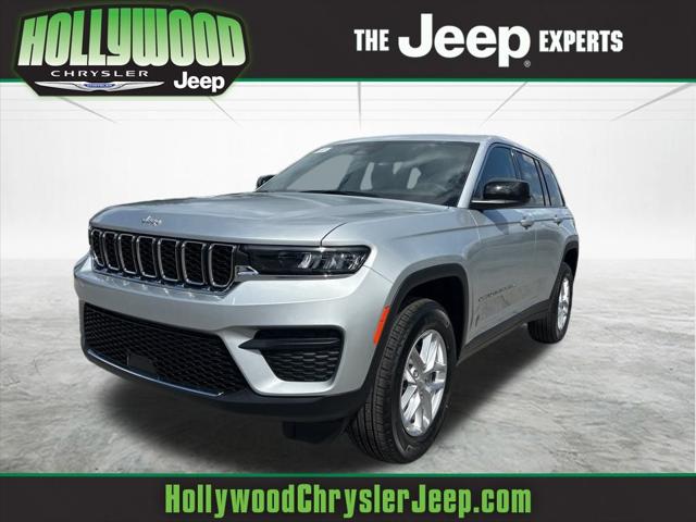 2025 Jeep Grand Cherokee GRAND CHEROKEE LAREDO X 4X2