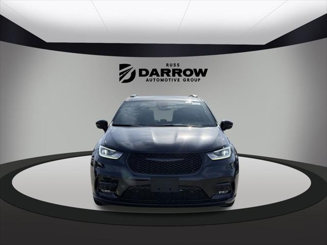 2025 Chrysler Pacifica Hybrid PACIFICA PLUG-IN HYBRID S APPEARANCE