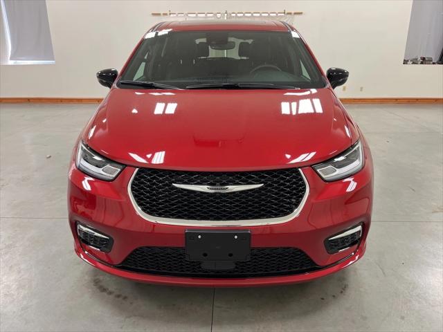 2025 Chrysler Pacifica PACIFICA SELECT