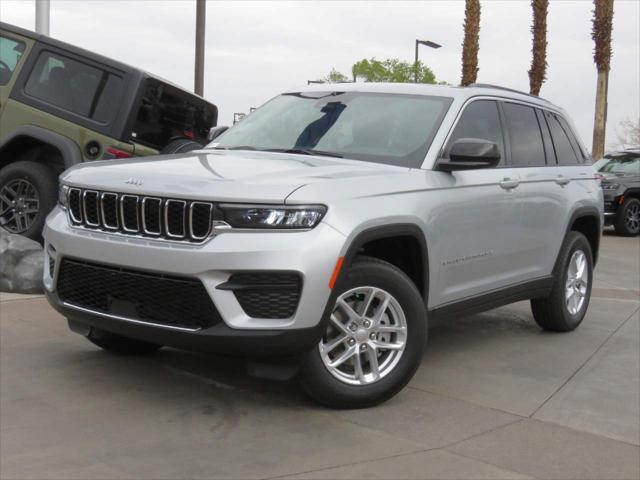 2025 Jeep Grand Cherokee GRAND CHEROKEE LAREDO X 4X4 2025 Jeep Grand Cherokee GRAND CHEROKEE LAREDO X 4X4