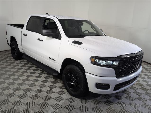 2025 RAM Ram 1500 RAM 1500 TRADESMAN CREW CAB 4X2 57 BOX