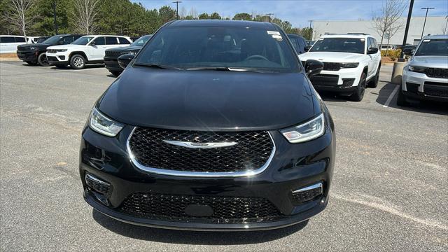 2025 Chrysler Pacifica PACIFICA SELECT