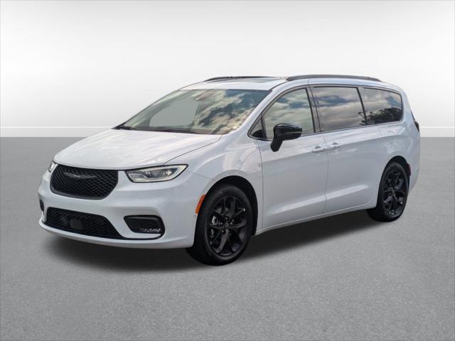 2025 Chrysler Pacifica PACIFICA LIMITED
