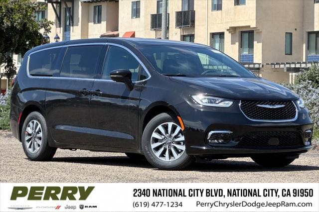 2025 Chrysler Pacifica Hybrid PACIFICA PLUG-IN HYBRID SELECT