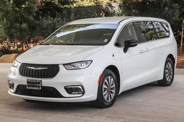 2025 Chrysler Pacifica Hybrid PACIFICA PLUG-IN HYBRID SELECT
