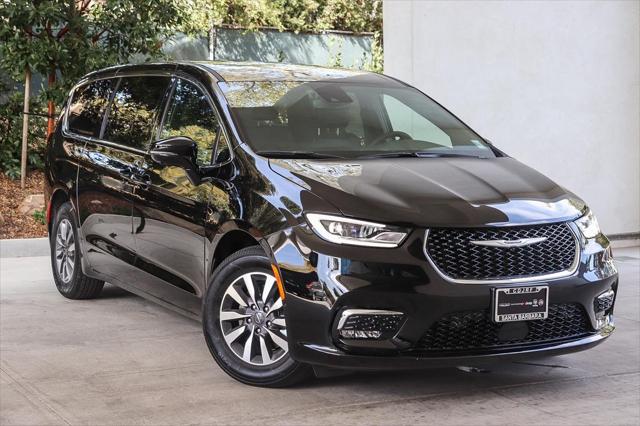 2025 Chrysler Pacifica Hybrid PACIFICA PLUG-IN HYBRID SELECT