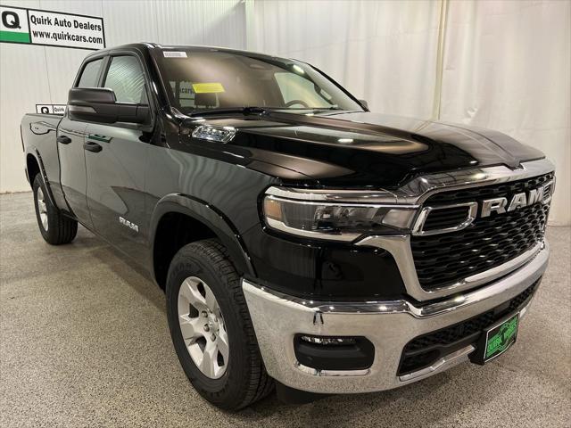 2025 RAM Ram 1500 RAM 1500 BIG HORN QUAD CAB 4X4 64 BOX