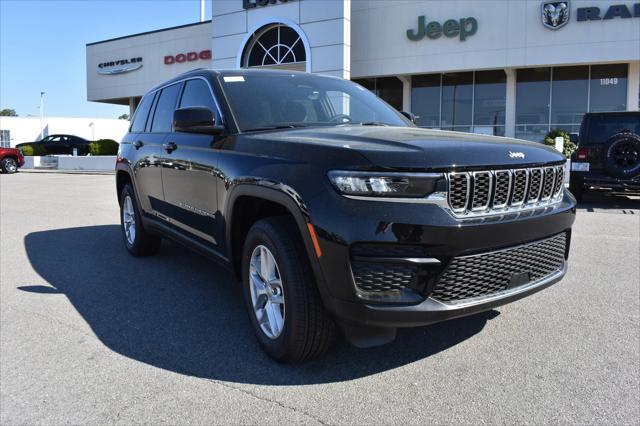 2025 Jeep Grand Cherokee GRAND CHEROKEE LAREDO X 4X2