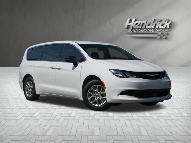 2025 Chrysler Voyager VOYAGER