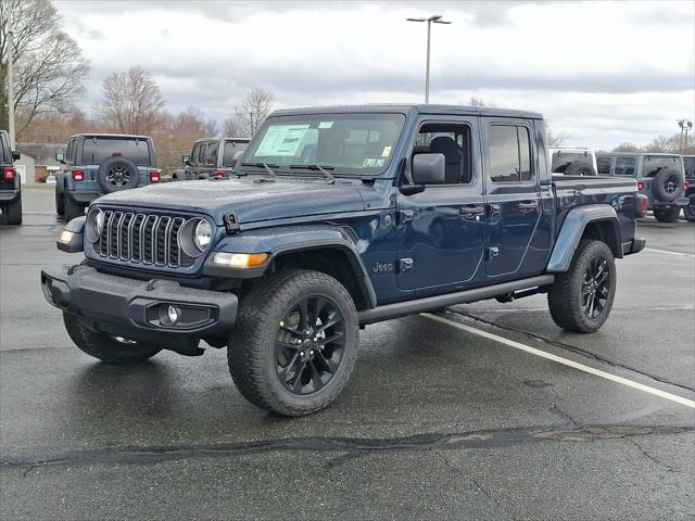 2025 Jeep Gladiator GLADIATOR NIGHTHAWK 4X4