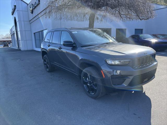 2025 Jeep Grand Cherokee GRAND CHEROKEE ALTITUDE X 4X4