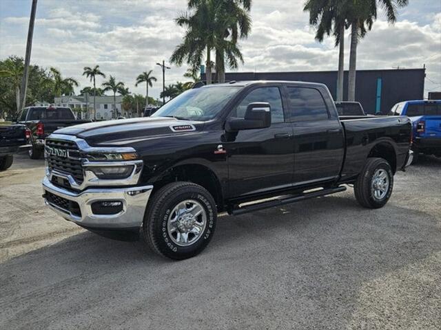 2025 RAM Ram 2500 RAM 2500 TRADESMAN CREW CAB 4X4 64 BOX