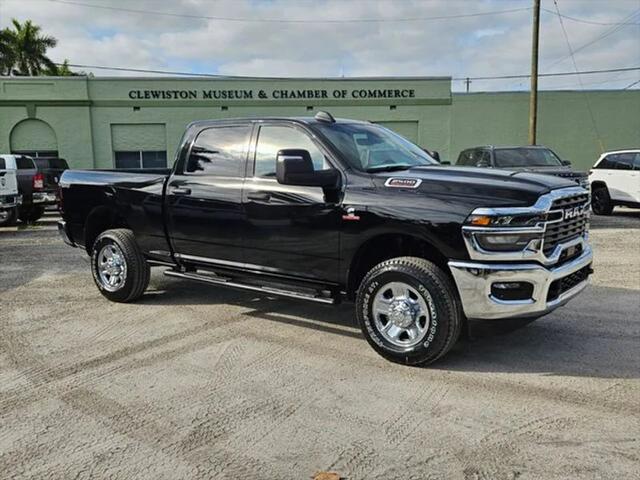 2025 RAM Ram 2500 RAM 2500 TRADESMAN CREW CAB 4X4 64 BOX